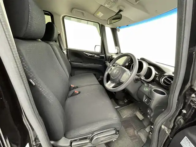 ホンダ Ｎ ＢＯＸ カスタム G SSパッケージ 熊本県 2017(平29)年 8.8万km クリスタルブラックパール 純正ナビ（CD・DVD・フルセグ・BT・ipod）/バックカメラ　/片側パワースライドドア　/ビルトインＥＴＣ　/横滑り防止/ドアバイザー/純正フロアマット/純正１４インチAW/オートライト/HIDライト/フォグランプ/スマートキー/プッシュスタート/保証書/取扱説明書