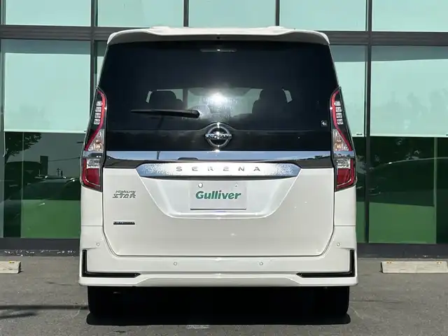 日産 セレナ ハイウェイスター V 和歌山県 2022(令4)年 4.8万km ブリリアントホワイトパール 純正7インチナビ/フルセグTV/Bluetooth/CD/DVD/全周囲カメラ/ETC/セーフティパックA/プロパイロット/両側パワースライドドア/左側ハンズフリースライド/フリップダウンモニター/デジタルインナーミラー/ステアリングスイッチ/コーナーセンサー/LEDヘッドライト/フォグランプ/オートライト/オートハイビーム/シートバックテーブル/リアドアロールサンシェード/純正16インチAW/プッシュスタート/スマートキー