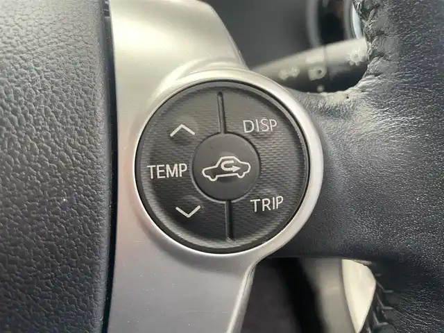 トヨタ アクア X－URBAN ソリッド 鹿児島県 2017(平29)年 7.6万km ライムホワイトパールクリスタルシャイン 禁煙車/7インチ純正ナビ/・Bluetooth/・ワンセグTV/トヨタセーフティセンスC/・プリクラッシュセーフティー/・レーンディパーチャーアラート/・オートマチックハイビーム/バックカメラ/横滑り防止装置/衝突被害軽減システム/オートライト/純正フロアマット/純正アルミホイール/ドアバイザー/ETC/ルーフレール/ハロゲンライト/フロントフォグライト