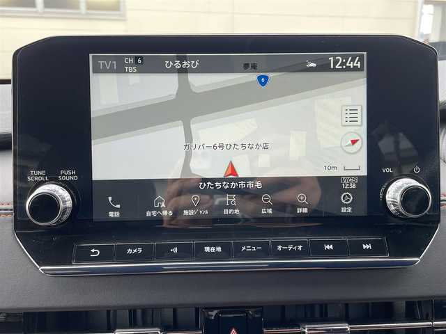 三菱 アウトランダー ＰＨＥＶ P 茨城県 2022(令4)年 0.8万km ホワイトダイヤモンド 純正ナビ/革巻きステアリング/マイパイロット/ステアリングスイッチ/LEDヘッドライト/ヘッドアップディスプレイ/BSM/革シート/シートヒーター/ランバーサポート/パワーシート/ワイヤレス充電/オートハイビーム/オートワイパー/パワーバックドア