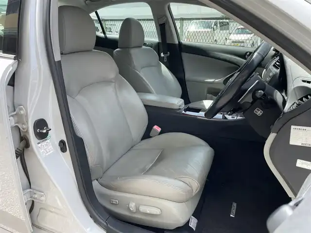 レクサス ＩＳ 350 バージョンL 千葉県 2008(平20)年 10万km ブルーイッシュパールクリスタルシャイン 純正メーカーナビ(HDD/MD/CD/DVD/ラジオ)/バックカメラ/クルーズコントロール/パドルシフト/ビルトインＥＴＣ/本革シート/ステアリングスイッチ/前席パワーシート/運転席メモリ機能有/前席エアシート、シートヒーター/電動リアサンシェード/ドアバイザー/キセノンヘッドライト/フォグライト