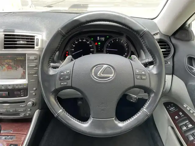 レクサス ＩＳ 350 バージョンL 千葉県 2008(平20)年 10万km ブルーイッシュパールクリスタルシャイン 純正メーカーナビ(HDD/MD/CD/DVD/ラジオ)/バックカメラ/クルーズコントロール/パドルシフト/ビルトインＥＴＣ/本革シート/ステアリングスイッチ/前席パワーシート/運転席メモリ機能有/前席エアシート、シートヒーター/電動リアサンシェード/ドアバイザー/キセノンヘッドライト/フォグライト