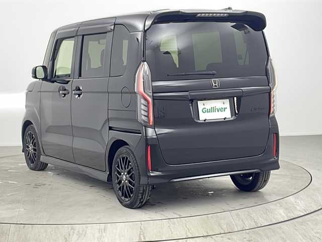 ホンダ Ｎ ＢＯＸ カスタム L ターボ スタイル+ブラック 熊本県 2022(令4)年 4.6万km クリスタルブラックパール 社外SDナビ/（AM/FM/CD/DVD/Bluetooth）/ホンダセンシング/・衝突軽減ブレーキ/・アクティブクルーズコントロール/・レーンキープアシスト/・コーナーセンサー/・ロードサインアシスト/・先行車発進お知らせ機能/バックカメラ/両側パワースライドドア/ドライブレコーダー/ＬＥＤヘッドライト/パドルシフト/ステアリングリモコン/シートヒーター/プッシュスタート/ハーフレザーシート/オートライト/オートホールド