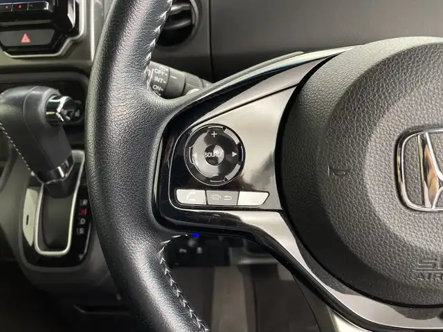 ホンダ Ｎ ＢＯＸ カスタム L ターボ スタイル+ブラック 鹿児島県 2022(令4)年 4.6万km クリスタルブラックパール 社外SDナビ/（AM/FM/CD/DVD/Bluetooth）/ホンダセンシング/・衝突軽減ブレーキ/・アクティブクルーズコントロール/・レーンキープアシスト/・コーナーセンサー/・ロードサインアシスト/・先行車発進お知らせ機能/バックカメラ/両側パワースライドドア/ドライブレコーダー/ＬＥＤヘッドライト/パドルシフト/ステアリングリモコン/シートヒーター/プッシュスタート/ハーフレザーシート/オートライト/オートホールド