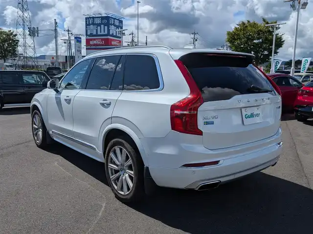 ボルボ ＸＣ９０ T6 AWD インスクリプション 福井県 2016(平28)年 6.3万km パール ４WD/純正20インチAW/全方位カメラ/プレミアムオーディオ/ヘッドアップディスプレイ/自動駐車システム/パーキングアシスト/レザーシート/純正ナビ/フルセグテレビ/前席パワーシート/シートヒーター/電動リアゲート/クルーズコントロール/前方ドライブレコーダー/前後コーナーセンサー/BLIS/コーナリングライト/ルーフレール/衝突被害軽減システム/ETC/ダブル＋サイドエアバッグ/カーテンエアバッグ