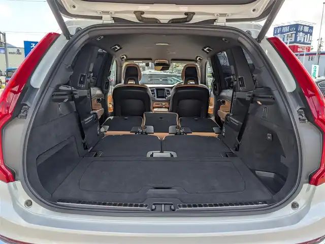 ボルボ ＸＣ９０ T6 AWD インスクリプション 福井県 2016(平28)年 6.3万km パール ４WD/純正20インチAW/全方位カメラ/プレミアムオーディオ/ヘッドアップディスプレイ/自動駐車システム/パーキングアシスト/レザーシート/純正ナビ/フルセグテレビ/前席パワーシート/シートヒーター/電動リアゲート/クルーズコントロール/前方ドライブレコーダー/前後コーナーセンサー/BLIS/コーナリングライト/ルーフレール/衝突被害軽減システム/ETC/ダブル＋サイドエアバッグ/カーテンエアバッグ
