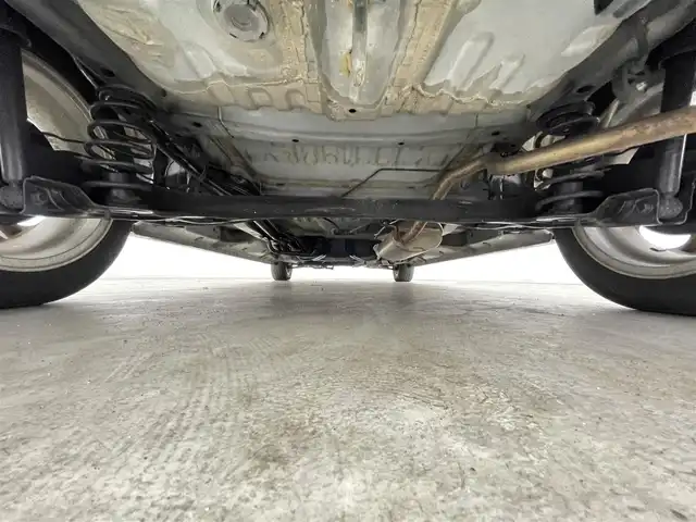 ホンダ Ｎ ＢＯＸ カスタム G 千葉県 2012(平24)年 8.5万km クリスタルブラックパール 禁煙車/純正7インチメモリーナビ/地デジTV/バックカメラ/HIDヘッドライト/純正14インチアルミホイール/アイドリングストップ/ドアバイザー/プッシュスタート/ETC