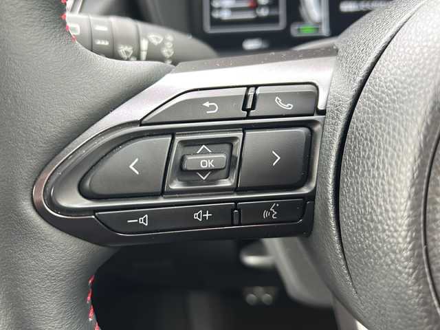 トヨタ ＧＲカローラ RZ 岐阜県 2023(令5)年 0.7万km プラチナホワイトパールマイカ 登録時走行距離6697km/純正１０．５型ナビ/フルセグＴＶ/ＪＢＬサウンド/バックカメラ/３本出しマフラー/オーバーフェンダー/ステアリングヒーター/ＧＲキャリパー/１．６Ｌ直列３気筒ターボエンジン/ハーフレザーシート/6速MT/4WD/シートヒーター/エアシート/USB/ETC/Blue tooth/プッシュスタート/スマートキー/ABS/横滑り防止装置/レーンキープアシスト/盗難防止装置/オートライト/LEDヘッドライト/エアバッグ/カーテンエアバッグ