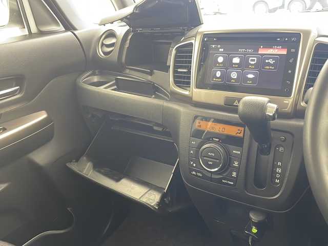 スズキ スペーシア カスタム Z ターボ 沖縄県 2017(平29)年 7.6万km クリスタルホワイトP ワンオーナー/純正ナビ/　(CD/BT/USB/iPod/フルセグTV)/全方位モニター/ドライブレコーダー（DRY-ST700）/片側パワースライドドア/ビルトインETC/クルーズコントロール　/アイドリングストップ/シートヒーター/HIDヘッドライト/オートライト/純正15インチAW/プッシュスタート/スマートキ―/保証書/取扱説明書