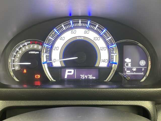 スズキ スペーシア カスタム Z ターボ 沖縄県 2017(平29)年 7.6万km クリスタルホワイトP ワンオーナー/純正ナビ/　(CD/BT/USB/iPod/フルセグTV)/全方位モニター/ドライブレコーダー（DRY-ST700）/片側パワースライドドア/ビルトインETC/クルーズコントロール　/アイドリングストップ/シートヒーター/HIDヘッドライト/オートライト/純正15インチAW/プッシュスタート/スマートキ―/保証書/取扱説明書