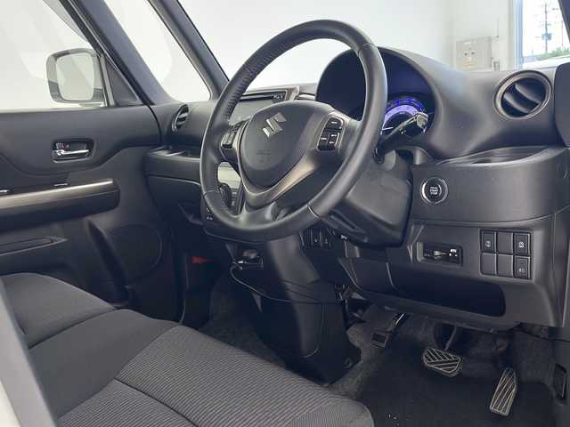 スズキ スペーシア カスタム Z ターボ 沖縄県 2017(平29)年 7.6万km クリスタルホワイトP ワンオーナー/純正ナビ/　(CD/BT/USB/iPod/フルセグTV)/全方位モニター/ドライブレコーダー（DRY-ST700）/片側パワースライドドア/ビルトインETC/クルーズコントロール　/アイドリングストップ/シートヒーター/HIDヘッドライト/オートライト/純正15インチAW/プッシュスタート/スマートキ―/保証書/取扱説明書