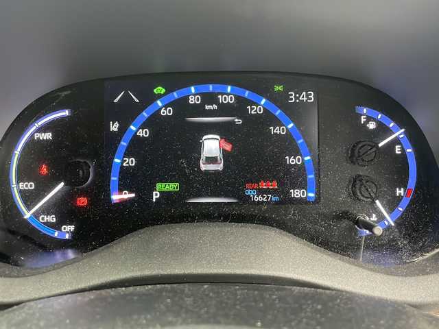 トヨタ ヤリスクロス ハイブリッド 茨城県 2023(令5)年 1.7万km ベージュ ワンオーナー　純正９型ディスプレイオーディオナビ　バックモニター　ＥＴＣ２．０　シートヒーター　ドラレコ　ブラインドスポットモニター　衝突軽減ブレーキ　ＬＥＤライト　アダプティブクルーズコントロール