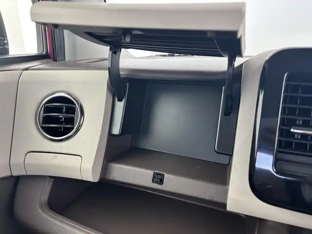 スズキ ＭＲワゴン Wit XS 富山県 2014(平26)年 9.1万km カシスピンクパールメタリック 4WD/社外ナビ（AM/FM/CD/DVD/SD/AUX/BT）/フルセグTV/バックカメラ/レザー調表皮シート/運転席シートヒーター/スマートキー×２/プッシュスタート/HIDヘッドライト/フォグランプ/オートライト/ドアバイザー/ステアリングリモコン/アイドリングストップ/純正14インチAW