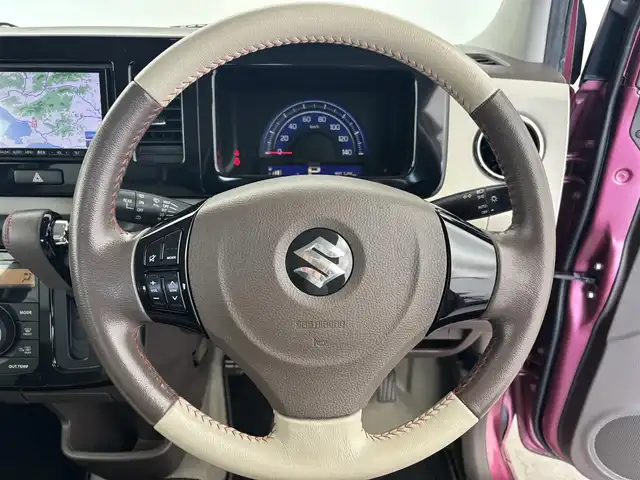スズキ ＭＲワゴン Wit XS 富山県 2014(平26)年 9.1万km カシスピンクパールメタリック 4WD/社外ナビ（AM/FM/CD/DVD/SD/AUX/BT）/フルセグTV/バックカメラ/レザー調表皮シート/運転席シートヒーター/スマートキー×２/プッシュスタート/HIDヘッドライト/フォグランプ/オートライト/ドアバイザー/ステアリングリモコン/アイドリングストップ/純正14インチAW