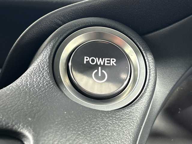 レクサス ＩＳ 300h Fスポーツ 神奈川県 2023(令5)年 2万km ホワイトノーヴァガラスフレーク レクサスセーフティシステム＋/純正メーカーナビ/・BT/フルセグTV/CD/DVD/SD/USB/AUX/パノラミックビューモニター/レザーシート/パワーシート(D/N)/メモリシート(D)/シートヒーター(D/N)/ベンチレーション(D/N)/革巻きステアリング/ステアリングスイッチ/パドルシフト/Autoライト/ビルトインETC2.0/ドライブレコーダー/SPORT/SPORT＋モード/EV/SNOWモード/電動サイドブレーキ/オートブレーキホールド/BSM/三眼LEDヘッドライト/フォグランプ/スマートキー/プッシュスタートボタン/電動格納ミラー/ウィンカーミラー/純正フロアマット/純正19インチアルミホイール