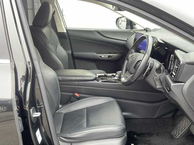 レクサス ＮＸ 350h バージョンL 福島県 2022(令4)年 2.9万km グラファイトブラックガラスフレーク 4WD ワンオーナー 純正ナビ 全周囲モニター フルセグTV Bluetooth レーダークルーズ ETC2.0 レザーシート パドルシフト 電動リアゲート コーナーセンサー オートライト スマートキー