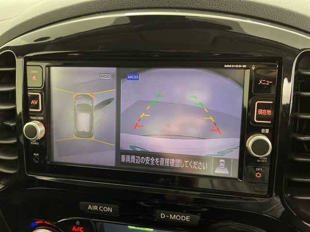 日産 ジューク 15RX Vアーバンセレクション 鹿児島県 2017(平29)年 9.7万km ブリリアントホワイトパール ワンオーナー　/純正ＳＤナビ/（フルセグ/Bluetooth/CD/DVD）　/アラウンドビューモニター　/バックカメラ　/ＥＴＣ　/レーンキープアシスト/前方ドライブレコーダー　/革巻きステアリング　/ステアリングリモコン　/純正１７インチアルミホイール/衝突軽減ブレーキ