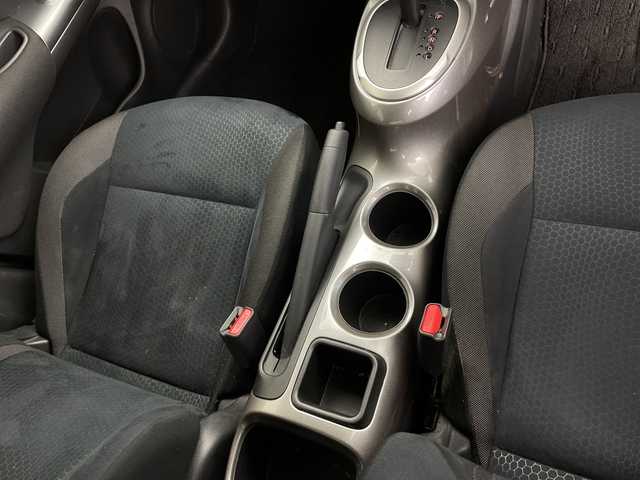 日産 ジューク 15RX Vアーバンセレクション 鹿児島県 2017(平29)年 9.7万km ブリリアントホワイトパール ワンオーナー　/純正ＳＤナビ/（フルセグ/Bluetooth/CD/DVD）　/アラウンドビューモニター　/バックカメラ　/ＥＴＣ　/レーンキープアシスト/前方ドライブレコーダー　/革巻きステアリング　/ステアリングリモコン　/純正１７インチアルミホイール/衝突軽減ブレーキ