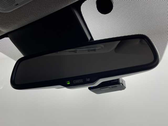 日産 ジューク 15RX Vアーバンセレクション 鹿児島県 2017(平29)年 9.7万km ブリリアントホワイトパール ワンオーナー　/純正ＳＤナビ/（フルセグ/Bluetooth/CD/DVD）　/アラウンドビューモニター　/バックカメラ　/ＥＴＣ　/レーンキープアシスト/前方ドライブレコーダー　/革巻きステアリング　/ステアリングリモコン　/純正１７インチアルミホイール/衝突軽減ブレーキ