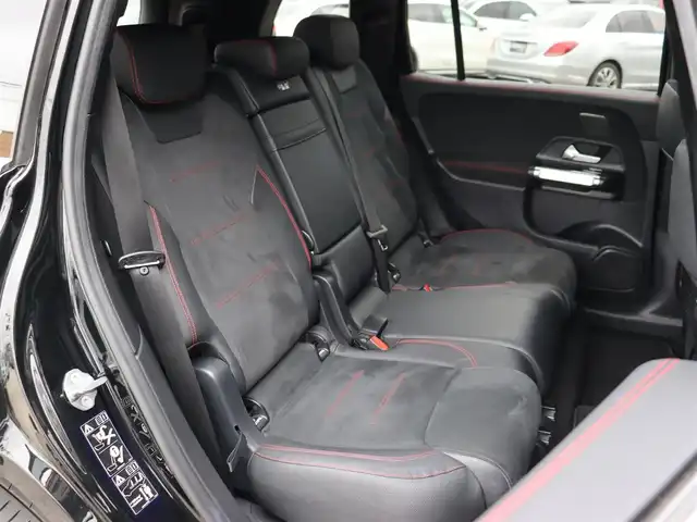 メルセデス・ベンツ Ｍ・ベンツ ＧＬＢ２００ｄ 4マチック AMGライン 長野県 2021(令3)年 2.8万km コスモスブラック 4WD/アンビエントライト/レーダーセーフティパッケージ/ディストロニックプラス/レーンキープアシスト/ブラインドスポットモニター/アドバンスドパッケージ/ヘッドアップディスプレイ（HUD）/純正HDDナビ/360°ビューモニター/マルチビームLEDヘッドライト/D/Nパワーシート/D/Nシートヒーター/パワーバックドア/キーレスゴー/ワイヤレスチャージ/AMG19インチAW/ETC2.0/保証書/取説/R4/5年点検記録簿あり