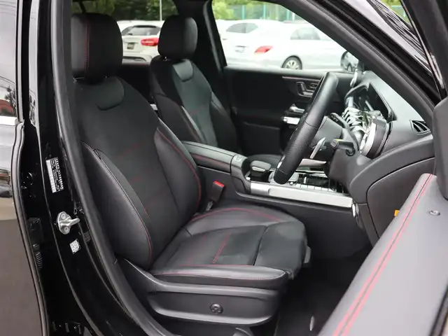 メルセデス・ベンツ Ｍ・ベンツ ＧＬＢ２００ｄ 4マチック AMGライン 長野県 2021(令3)年 2.8万km コスモスブラック 4WD/アンビエントライト/レーダーセーフティパッケージ/ディストロニックプラス/レーンキープアシスト/ブラインドスポットモニター/アドバンスドパッケージ/ヘッドアップディスプレイ（HUD）/純正HDDナビ/360°ビューモニター/マルチビームLEDヘッドライト/D/Nパワーシート/D/Nシートヒーター/パワーバックドア/キーレスゴー/ワイヤレスチャージ/AMG19インチAW/ETC2.0/保証書/取説/R4/5年点検記録簿あり