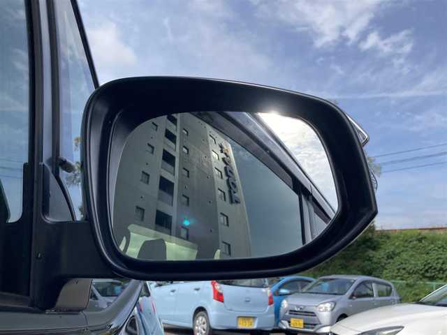 トヨタ ヴォクシー ZS 煌Ⅱ 静岡県 2019(令1)年 5万km ブラック Toyota Safety Sense/純正10インチナビ/　AM FM CD DVD Bluetooth USB SDREC HDMI/フルセグTV/ビルトインETC2.0/バックモニター/ドライブレコーダー/LEDオートヘッドライト/両側パワースライドドア/純正16インチアルミホイール/クルーズコントロール/革巻きステアリング/リアサンシェード/アイドリングストップ/純正12インチフリップダウンモニター