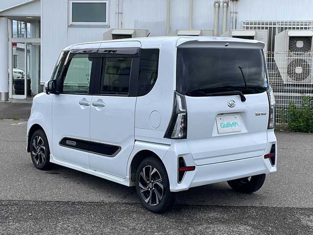 ダイハツ タント カスタム X スタイルセレクション 新潟県 2021(令3)年 3.8万km シャイニングホワイトパール 4WD/純正メモリナビ(NMZK-W71D)/CD/DVD/BT/フルセグテレビ/バックカメラ/衝突被害軽減ブレーキ/レーンキープアシスト/半革シート/ベンチシート/シートヒーター /両側パワースライドドア/コーナーセンサー/ステアリングスイッチ/スマートキー/プッシュスタート/LEDヘッドライト/オートライト/オートハイビーム/フォグランプ/純正14インチアルミホイール/純正14インチAW冬タイヤ車載