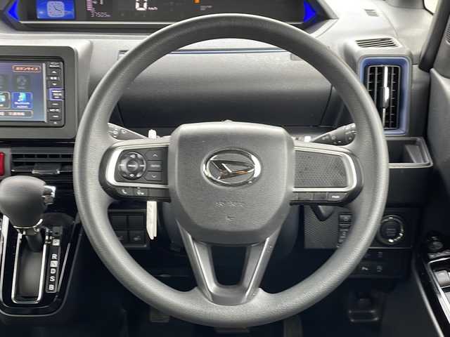 ダイハツ タント カスタム X スタイルセレクション 新潟県 2021(令3)年 3.8万km シャイニングホワイトパール 4WD/純正メモリナビ(NMZK-W71D)/CD/DVD/BT/フルセグテレビ/バックカメラ/衝突被害軽減ブレーキ/レーンキープアシスト/半革シート/ベンチシート/シートヒーター /両側パワースライドドア/コーナーセンサー/ステアリングスイッチ/スマートキー/プッシュスタート/LEDヘッドライト/オートライト/オートハイビーム/フォグランプ/純正14インチアルミホイール/純正14インチAW冬タイヤ車載