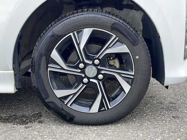 ダイハツ タント カスタム X スタイルセレクション 新潟県 2021(令3)年 3.8万km シャイニングホワイトパール 4WD/純正メモリナビ(NMZK-W71D)/CD/DVD/BT/フルセグテレビ/バックカメラ/衝突被害軽減ブレーキ/レーンキープアシスト/半革シート/ベンチシート/シートヒーター /両側パワースライドドア/コーナーセンサー/ステアリングスイッチ/スマートキー/プッシュスタート/LEDヘッドライト/オートライト/オートハイビーム/フォグランプ/純正14インチアルミホイール/純正14インチAW冬タイヤ車載
