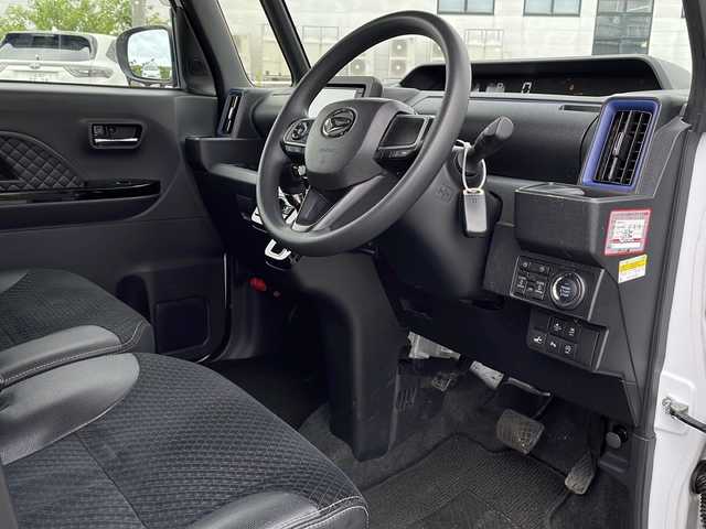 ダイハツ タント カスタム X スタイルセレクション 新潟県 2021(令3)年 3.8万km シャイニングホワイトパール 4WD/純正メモリナビ(NMZK-W71D)/CD/DVD/BT/フルセグテレビ/バックカメラ/衝突被害軽減ブレーキ/レーンキープアシスト/半革シート/ベンチシート/シートヒーター /両側パワースライドドア/コーナーセンサー/ステアリングスイッチ/スマートキー/プッシュスタート/LEDヘッドライト/オートライト/オートハイビーム/フォグランプ/純正14インチアルミホイール/純正14インチAW冬タイヤ車載
