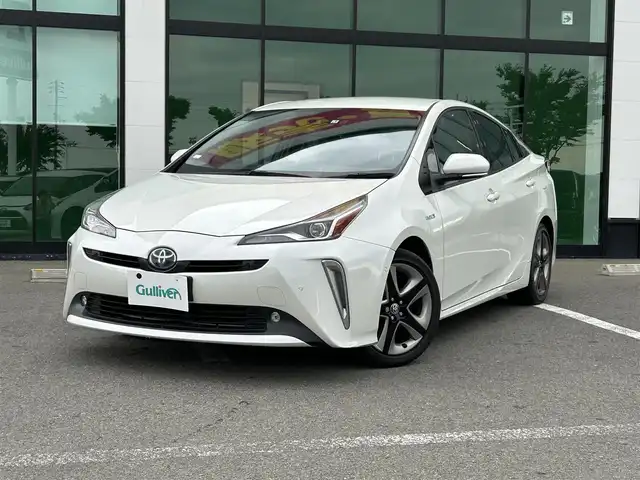 トヨタ プリウス A プレミアム　ツーリングセレ 和歌山県 2019(平31)年 2.7万km ホワイトパールクリスタルシャイン 純正メーカーナビ/フルセグTV/バックカメラ/JBLプレミアムサウンド/（BT/CD/DVD）/プリクラッシュセーフティー/ブラインドスポットモニター/ヘッドアップディスプレイ/レーダークルーズコントロール/レーンディパーチャーアラート/クリアランスソナー/横滑り防止機能/前方ドライブレコーダー/パワーシート/シートヒーター/シートエアベンチレーション/パーキングアシスト/LEDヘッドライト/フォグランプ/オートライト/オートマチックハイビーム