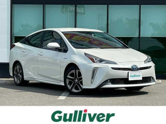 トヨタ プリウス A プレミアム　ツーリングセレ 和歌山県 2019(平31)年 2.7万km ホワイトパールクリスタルシャイン 純正メーカーナビ/フルセグTV/バックカメラ/JBLプレミアムサウンド/（BT/CD/DVD）/プリクラッシュセーフティー/ブラインドスポットモニター/ヘッドアップディスプレイ/レーダークルーズコントロール/レーンディパーチャーアラート/クリアランスソナー/横滑り防止機能/前方ドライブレコーダー/パワーシート/シートヒーター/シートエアベンチレーション/パーキングアシスト/LEDヘッドライト/フォグランプ/オートライト/オートマチックハイビーム