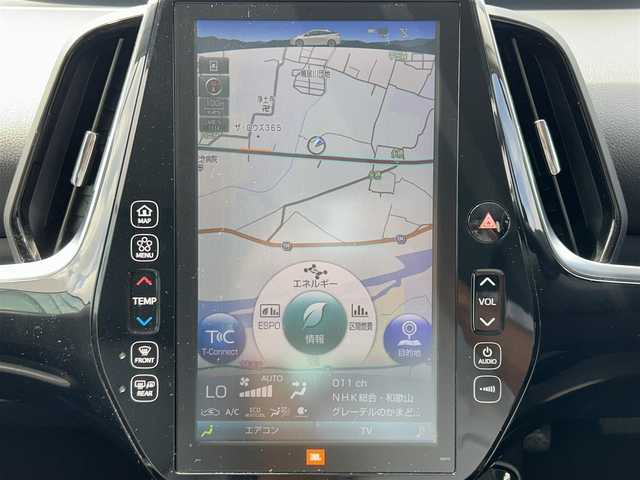 トヨタ プリウス A プレミアム　ツーリングセレ 和歌山県 2019(平31)年 2.7万km ホワイトパールクリスタルシャイン 純正メーカーナビ/フルセグTV/バックカメラ/JBLプレミアムサウンド/（BT/CD/DVD）/プリクラッシュセーフティー/ブラインドスポットモニター/ヘッドアップディスプレイ/レーダークルーズコントロール/レーンディパーチャーアラート/クリアランスソナー/横滑り防止機能/前方ドライブレコーダー/パワーシート/シートヒーター/シートエアベンチレーション/パーキングアシスト/LEDヘッドライト/フォグランプ/オートライト/オートマチックハイビーム