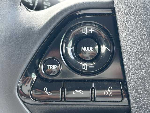 トヨタ プリウス A プレミアム　ツーリングセレ 和歌山県 2019(平31)年 2.7万km ホワイトパールクリスタルシャイン 純正メーカーナビ/フルセグTV/バックカメラ/JBLプレミアムサウンド/（BT/CD/DVD）/プリクラッシュセーフティー/ブラインドスポットモニター/ヘッドアップディスプレイ/レーダークルーズコントロール/レーンディパーチャーアラート/クリアランスソナー/横滑り防止機能/前方ドライブレコーダー/パワーシート/シートヒーター/シートエアベンチレーション/パーキングアシスト/LEDヘッドライト/フォグランプ/オートライト/オートマチックハイビーム