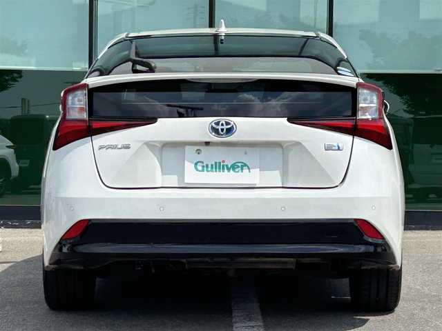 トヨタ プリウス A プレミアム　ツーリングセレ 和歌山県 2019(平31)年 2.7万km ホワイトパールクリスタルシャイン 純正メーカーナビ/フルセグTV/バックカメラ/JBLプレミアムサウンド/（BT/CD/DVD）/プリクラッシュセーフティー/ブラインドスポットモニター/ヘッドアップディスプレイ/レーダークルーズコントロール/レーンディパーチャーアラート/クリアランスソナー/横滑り防止機能/前方ドライブレコーダー/パワーシート/シートヒーター/シートエアベンチレーション/パーキングアシスト/LEDヘッドライト/フォグランプ/オートライト/オートマチックハイビーム