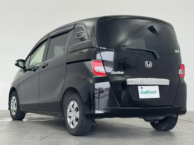 ホンダ フリード スパイク G ジャストセレクション 愛知県 2014(平26)年 7.5万km プレミアムスパークルブラックパール 純正HDDナビ　/Bluetooth　/ワンセグTV　/ステアリングリモコン　/片側パワースライドドア　/AUTOライト　/純正フロアマット　/ETC