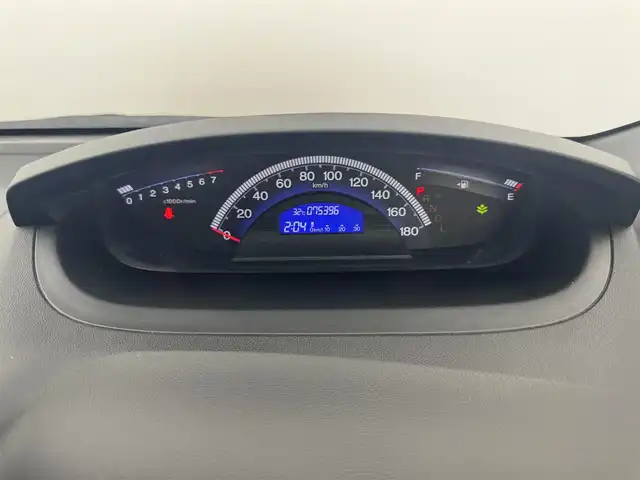 ホンダ フリード スパイク G ジャストセレクション 愛知県 2014(平26)年 7.5万km プレミアムスパークルブラックパール 純正HDDナビ　/Bluetooth　/ワンセグTV　/ステアリングリモコン　/片側パワースライドドア　/AUTOライト　/純正フロアマット　/ETC
