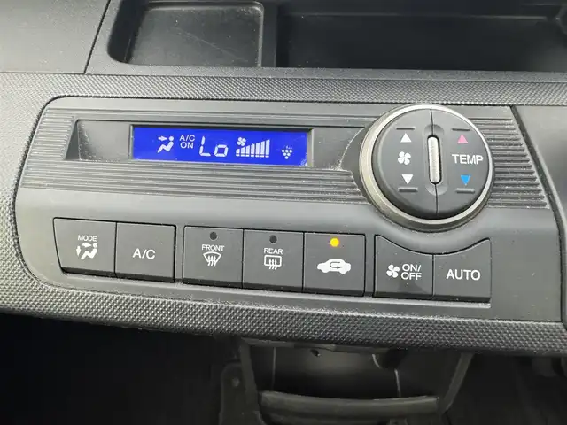 ホンダ フリード スパイク G ジャストセレクション 愛知県 2014(平26)年 7.5万km プレミアムスパークルブラックパール 純正HDDナビ　/Bluetooth　/ワンセグTV　/ステアリングリモコン　/片側パワースライドドア　/AUTOライト　/純正フロアマット　/ETC