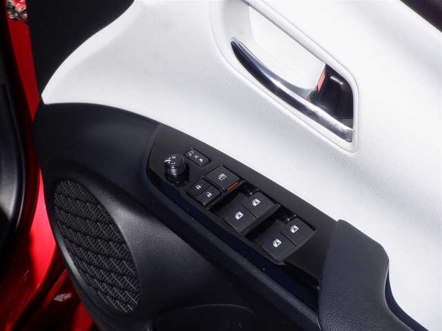 トヨタ プリウス A プレミアム　ツーリングセレ 静岡県 2016(平28)年 7.7万km エモーショナルレッド  ワンオーナー(保証書あり)/ 純正SDナビ(NSZT-W66T)/ バックカメラ/ ヘッドアップディスプレイ/ スマートキー/ プッシュスタート/ レザーシート/ 前席シートヒーター/ 運転席パワーシート/ ビルトインETC/ 前方ドライブレコーダー/ 純正17インチアルミ/ LEDヘッドライト/ フォグランプ/ 純正フロアマット/ ドアバイザー