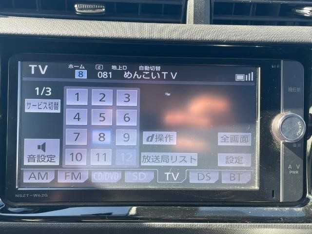 トヨタ アクア S 岩手県 2016(平28)年 9.9万km ライムホワイトパールクリスタルシャイン ドアバイザー/電動格納ミラー/プラズママイスター搭載LEDルームランプ/ETC/バックカメラ/社外15インチAW/プリクラッシュセーフティ/LDA/オートマチックハイビーム/純正メモリーナビ/フルセグ/CD/DVD/BT/レーダー探知機/ウィンドシールドデアイサー