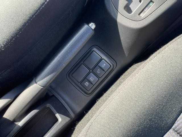 トヨタ アクア S 岩手県 2016(平28)年 9.9万km ライムホワイトパールクリスタルシャイン ドアバイザー/電動格納ミラー/プラズママイスター搭載LEDルームランプ/ETC/バックカメラ/社外15インチAW/プリクラッシュセーフティ/LDA/オートマチックハイビーム/純正メモリーナビ/フルセグ/CD/DVD/BT/レーダー探知機/ウィンドシールドデアイサー