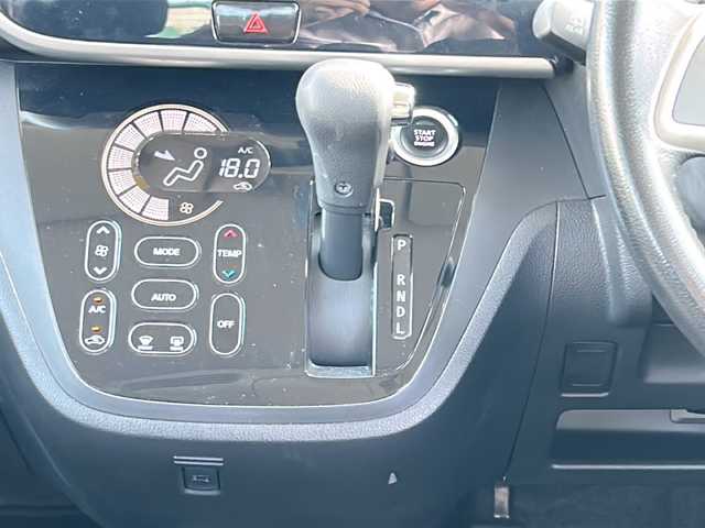 日産 デイズ ルークス ハイウェイスター Gターボ 佐賀県 2017(平29)年 6.3万km ホワイトパール 純正ナビ/アラウンドビューモニター/両側パワースライドドア/エマージェンシーブレーキ/オートハイビーム/クルーズコントロール/ETC/アイドリングストップ/プッシュスタート/スマートキー/LEDヘッドライト/フォグライト/純正アルミホイール