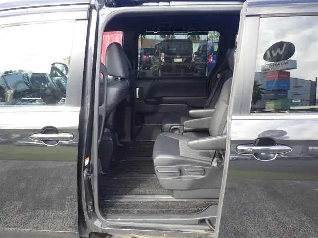 トヨタ ノア ハイブリッド S－Z 千葉県 2022(令4)年 4.8万km グリッターブラックガラスフレーク 205/55R17/Toyota Safety Sense/・プリクラッシュセーフティ/・レーンディパーチャーアラート/・オートハイビーム/・レーダークルーズコントロール/両側パワースライドドア/純正コネクティッドナビ/地デジTV/【DVD/CD再生機能　Bluetooth接続】/【Apple CarPlay　Android Auto対応】/バックカメラ/ハーフレザーシート/前席シートヒーター/ドライブレコーダー（前後撮影）【TZ-DR210】/革巻きステアリング/ステアリングスイッチ/ETC（2.0）/LEDヘッドライト/フォグライト/ウインカーミラー/クリアランスソナー/純正17インチアルミホイル/サイド/カーテンエアバッグ/スマートキー