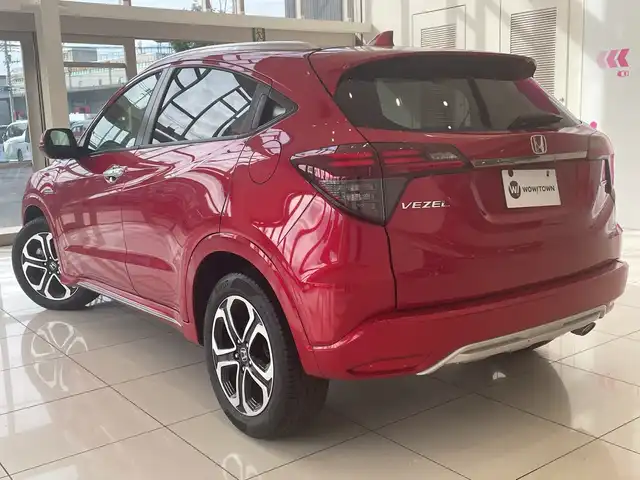 ホンダ ヴェゼル ハイブリッド Z ホンダセンシング 埼玉県 2018(平30)年 5.8万km プレミアムクリスタルレッドM ホンダセンシング/純正ナビ/　　CD/DVD/BT/フルセグTV/バックカメラ/アダプティブクルーズコントロール/LEDオートライト/ハーフレザーシート/パワーシート/シートヒーター/純正17インチAW/パドルシフト/ステアリングスイッチ/プッシュスタート/ETC/禁煙車