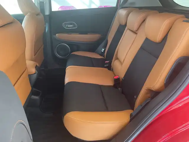 ホンダ ヴェゼル ハイブリッド Z ホンダセンシング 埼玉県 2018(平30)年 5.8万km プレミアムクリスタルレッドM ホンダセンシング/純正ナビ/　　CD/DVD/BT/フルセグTV/バックカメラ/アダプティブクルーズコントロール/LEDオートライト/ハーフレザーシート/パワーシート/シートヒーター/純正17インチAW/パドルシフト/ステアリングスイッチ/プッシュスタート/ETC/禁煙車