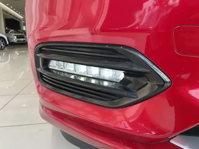 ホンダ ヴェゼル ハイブリッド Z ホンダセンシング 埼玉県 2018(平30)年 5.8万km プレミアムクリスタルレッドM ホンダセンシング/純正ナビ/　　CD/DVD/BT/フルセグTV/バックカメラ/アダプティブクルーズコントロール/LEDオートライト/ハーフレザーシート/パワーシート/シートヒーター/純正17インチAW/パドルシフト/ステアリングスイッチ/プッシュスタート/ETC/禁煙車