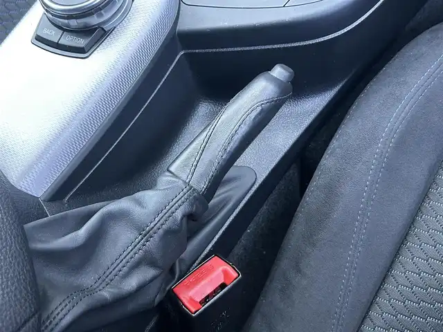 ＢＭＷ １１８ｉ Mスポーツ 茨城県 2017(平29)年 2.5万km サファイアブラックP 後期型　/インテリジェントSFT　/レーンディパーチャーウォーニング　/コンフォートアクセス　/クルコン　/純ナビ　/BT　/USB　/DVD　/Bカメラ　/PDC/LEDヘッドライト　/純正17inAW　/ETC/ドラレコ