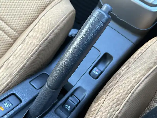 ダイハツ コペン セロ 島根県 2023(令5)年 1.2万km ブリティッシュグリーンマイカ 登録時走行距離11130km/ワンオーナー/電動オープン/マニュアルモード付きAT/アイドリングストップ/オートライト/LEDヘッドライト/フォグランプ/スマートキー/プッシュスタート/横滑り防止装置/ETC/純正16インチAW/禁煙車/取扱説明書/保証書