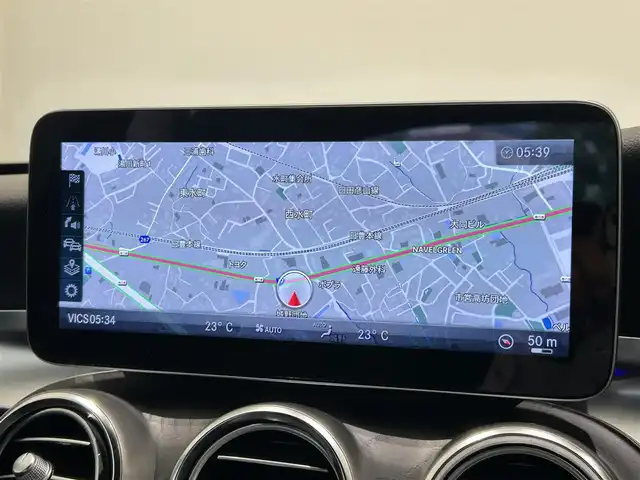 メルセデス・ベンツ Ｃ２２０ｄ アバンギャルド　AMGライン 福岡県 2018(平30)年 3.4万km ポーラホワイト レーダーセーフティーＰＫＧ　/黒革　/純正ナビ／フルセグ　/Ｂｌｕｅｔｏｏｔｈ　/Ｂカメラ　/ＡＣＣ　/ＢＳＭ　/アンビエントライト　/メモリ付パワーシート　/シートヒーター　/純正１８インチＡＷ　/ＥＴＣ２．０