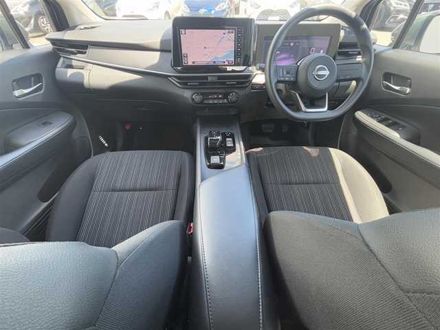 日産 ノート X 徳島県 2024(令6)年 0.4万km ダークメタルグレー 純正9インチナビ/(AM.FM.BT.フルセグ)/全周囲カメラ/バックカメラ/フルセグTV/ETC/ドライブレコーダー（前のみ）/コーナーセンサー（前後）/USB入力端子/純正フロアマット/横滑り防止装置/盗難防止装置/衝突軽減システム